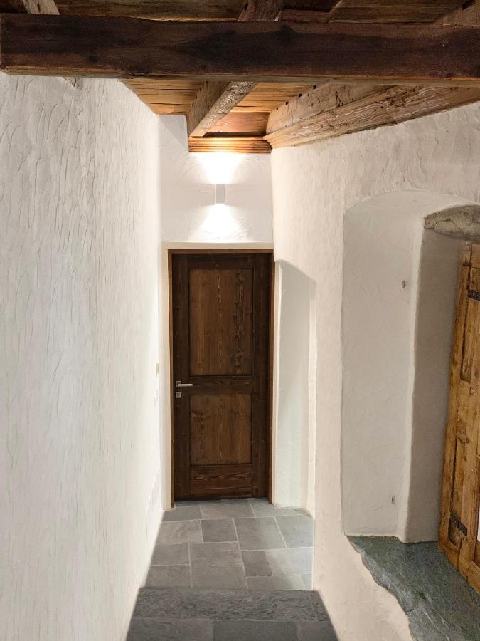 Antica Torre Leilighet Sondrio Eksteriør bilde